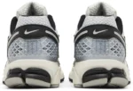 Air Zoom Vomero 5'Photon Dust Black - Image 4